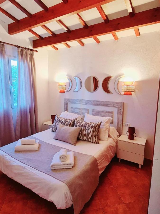 Villas El Pinar Cala'N Blanes  Екстериор снимка